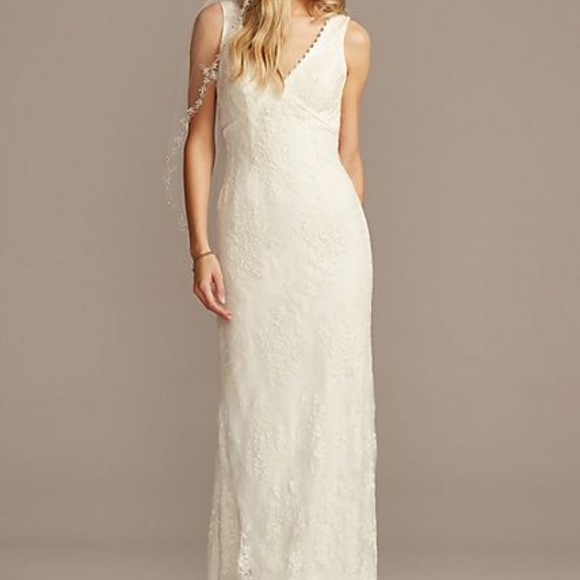 David’s Bridal Wedding Gown - Picture 1 of 5